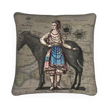 将图片加载到图库查看器,Europe Ukraine Ingrienne Luxury Pillow