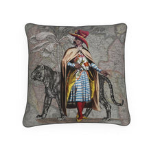 将图片加载到图库查看器,Asia Traditional Upper Class Arab Man/Persian Tiger Luxury Pillow