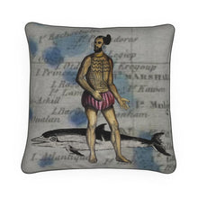 将图片加载到图库查看器,Oceania Traditional Tattoo Marshall Island man/Dolphin Luxury Pillow