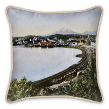将图片加载到图库查看器,Alaska Sitka from the Mission Building Silk Pillow