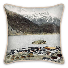 Charger l'image dans la galerie, Alaska Douglas Channel View 1905 Silk Pillow