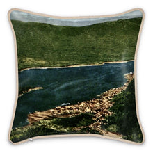 Charger l'image dans la galerie, Alaska Ketchikan Tongans Narrows Silk Pillow