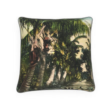 将图片加载到图库查看器,Hawaii Coconut Tree Lined Lane Hawaii Coconut Tree Lined Lane Luxury Pillow