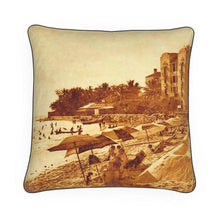 将图片加载到图库查看器,Hawaii Oahu Honolulu Waikiki Beach Luxury Pillow