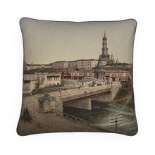 Cargar imagen en el visor de la galería, Europe Ukraine Kharkiv River
