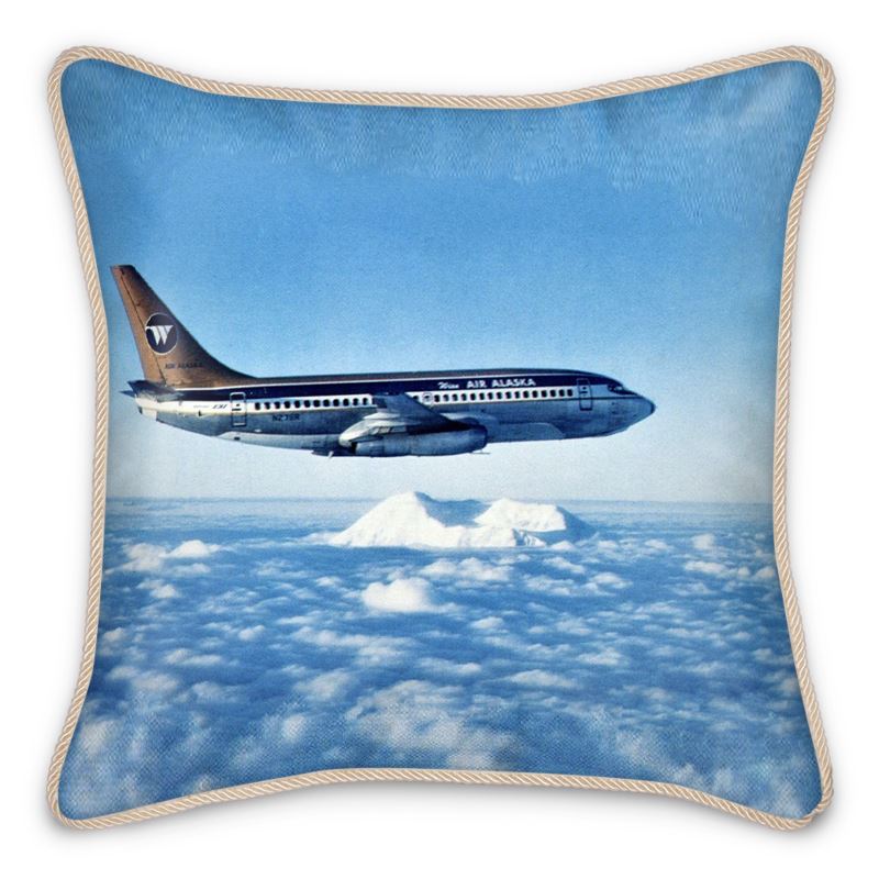 Alaska Mt. McKinley/Denali Wien Air Boeing 737 Silk Pillow