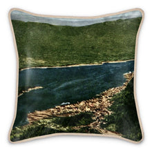 将图片加载到图库查看器，Alaska Ketchikan Tongans Narrows Silk Pillow
