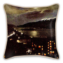 将图片加载到图库查看器，Alaska Juneau Territorial Night View Silk Pillow
