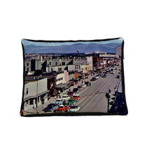 Load image into Gallery viewer, Alaska Anchorage All American City Dog Bed
